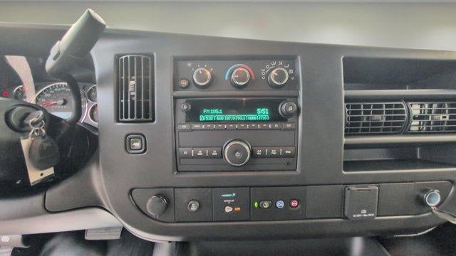 2025 Chevrolet Express Cargo 2500 Base