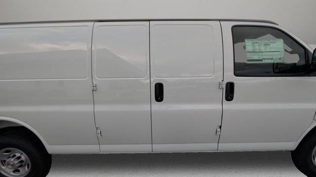 2025 Chevrolet Express Cargo 2500 Base