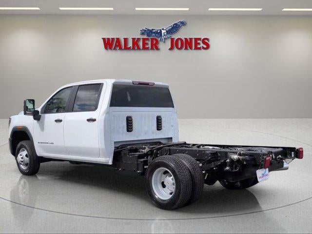 2026 GMC Sierra 3500 HD Chassis Cab Pro