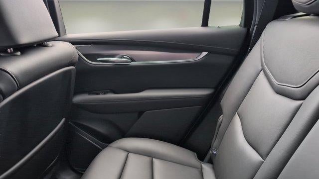 2025 Cadillac XT6 Luxury