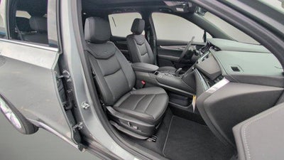 2025 Cadillac XT6 Luxury