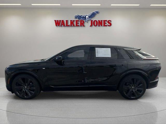 2024 Cadillac LYRIQ Sport 3