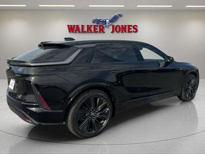 2024 Cadillac LYRIQ Sport 3