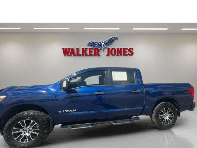 2024 Nissan Titan SV