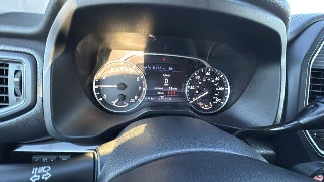 2023 Nissan Titan SV