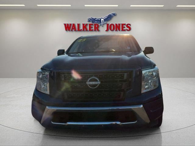 2023 Nissan Titan SV