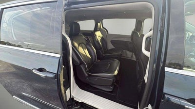 2021 Chrysler Pacifica Hybrid Limited