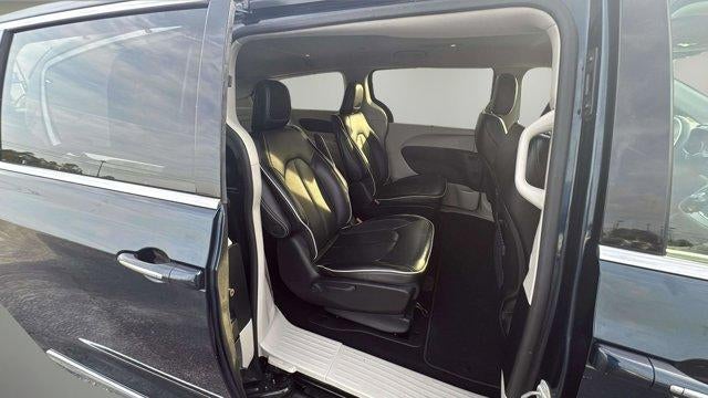 2021 Chrysler Pacifica Hybrid Limited