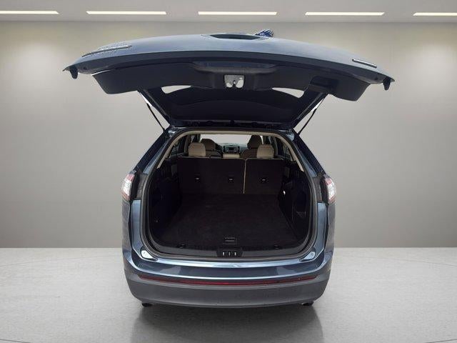2018 Ford Edge SE