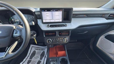 2023 Ford Maverick XL