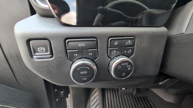 2025 GMC Sierra 1500 SLE