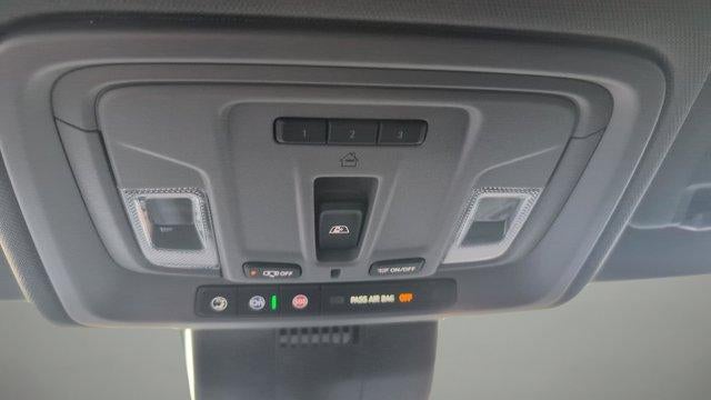 2025 GMC Sierra 1500 SLE