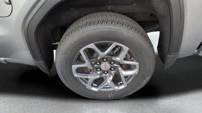 2025 GMC Sierra 1500 SLE