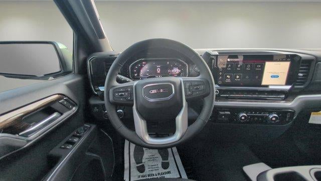 2025 GMC Sierra 1500 SLE