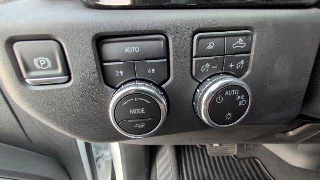 2025 GMC Sierra 1500 SLE