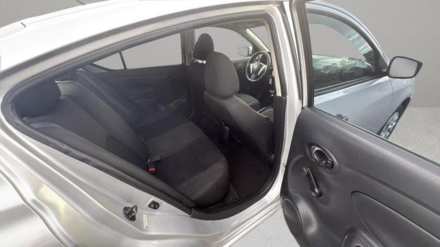 2018 Nissan Versa Sedan S Plus