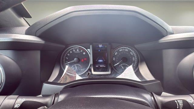 2022 Toyota Tacoma 4WD SR