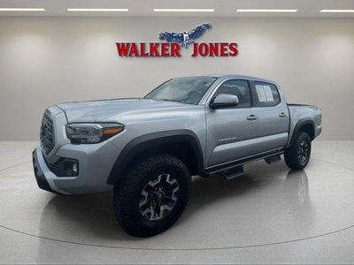 2022 Toyota Tacoma 4WD SR