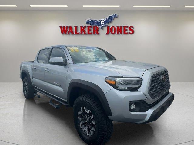 2022 Toyota Tacoma 4WD SR