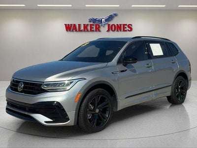 2023 Volkswagen Tiguan SE R-Line Black