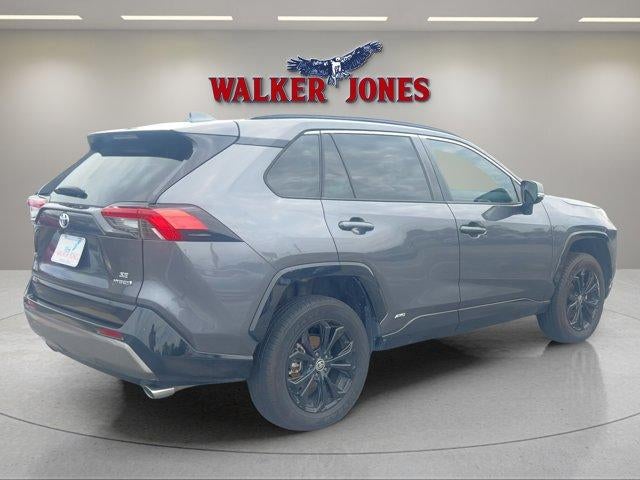 2022 Toyota RAV4 Hybrid SE