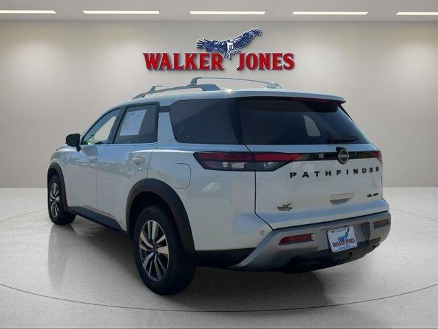 2023 Nissan PATHFINDER Base