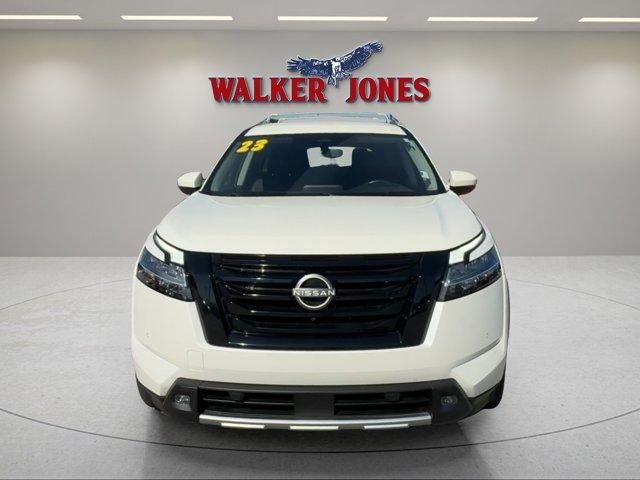 2023 Nissan PATHFINDER Base