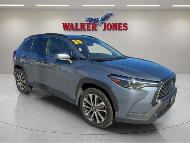 2024 Toyota Corolla Cross XLE