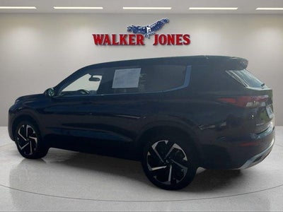 2024 Mitsubishi Outlander SE