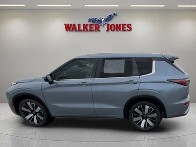 2025 Mitsubishi Outlander SEL