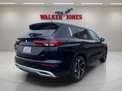 2024 Mitsubishi Outlander SE