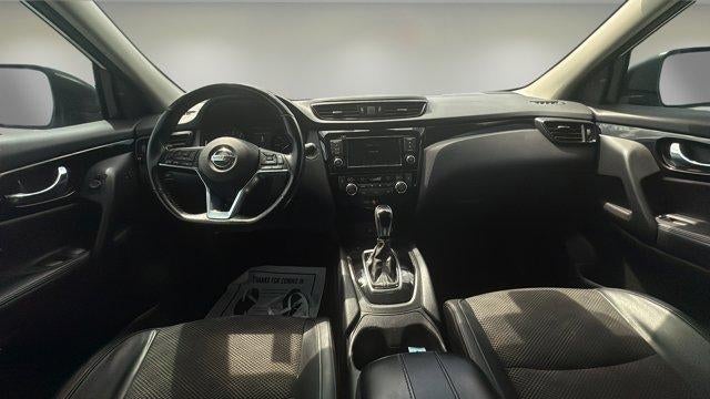 2022 Nissan Rogue Sport SV