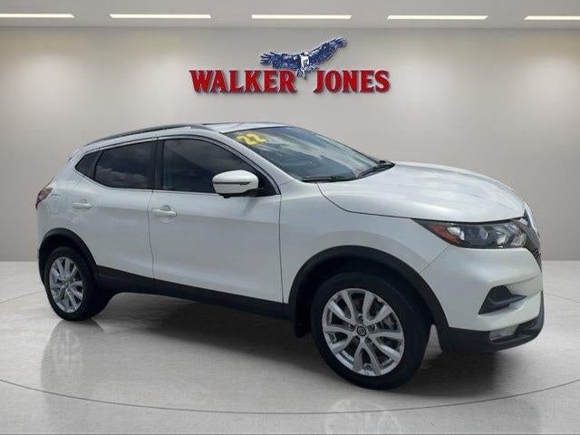 2022 Nissan Rogue Sport SV