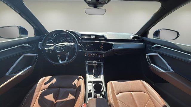 2023 Audi Q3 S line Premium