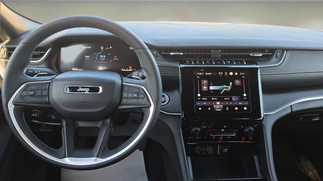 2025 Jeep Grand Cherokee Laredo X