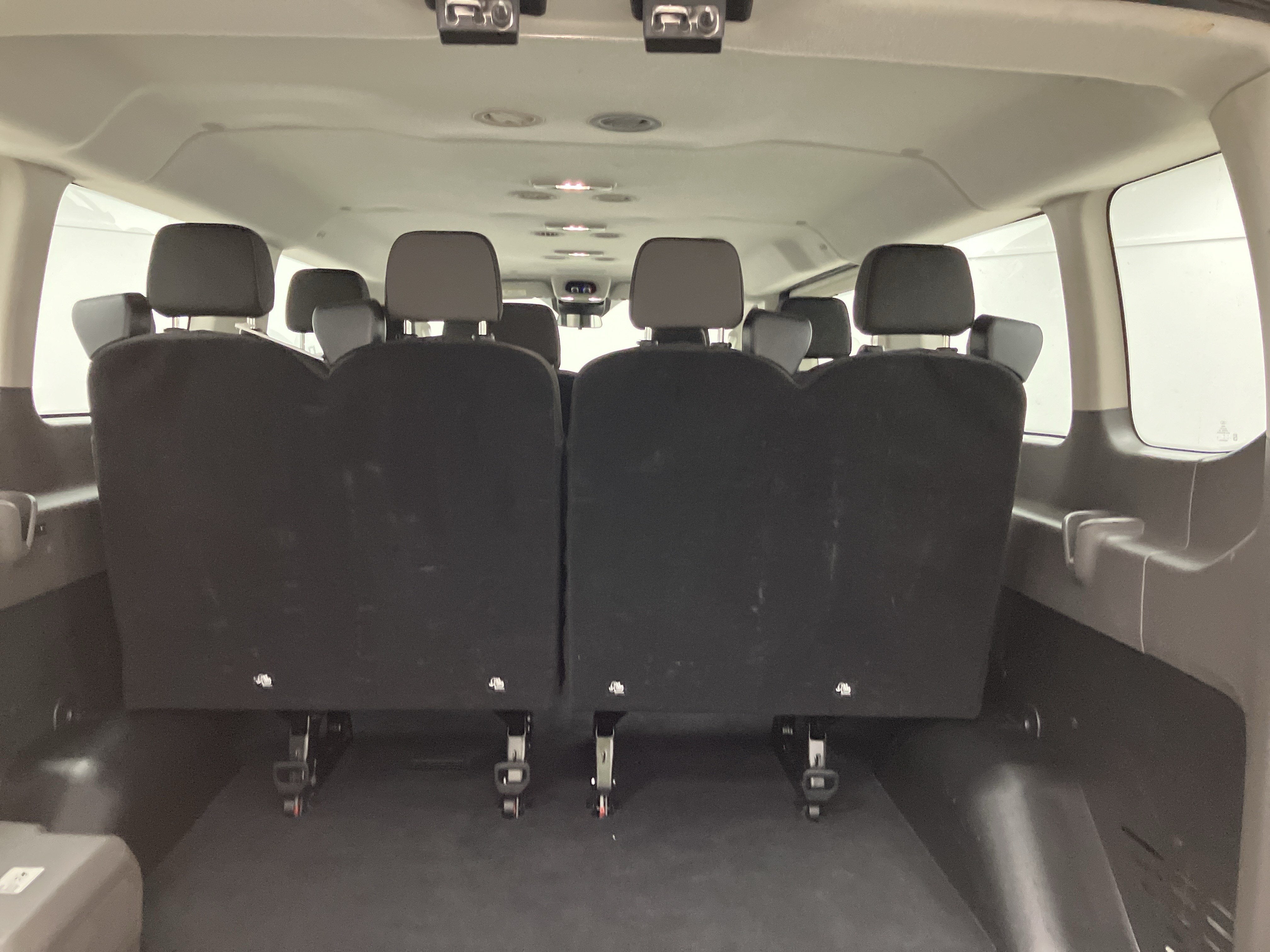 2024 Ford Transit Passenger Wagon XL