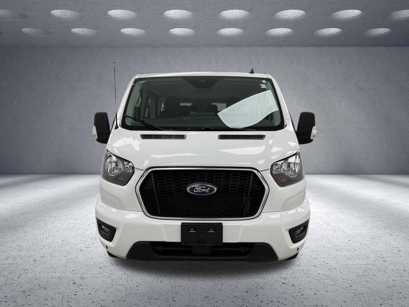 2024 Ford Transit Passenger Wagon XL