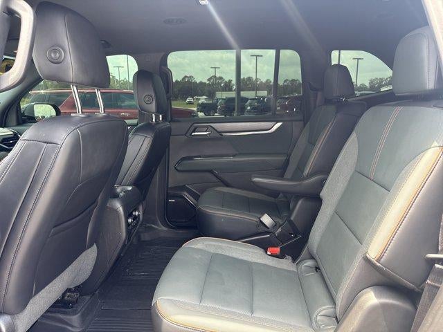 2024 GMC Acadia AT4