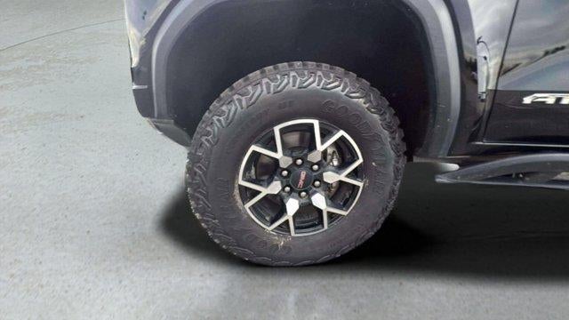 2024 GMC Canyon AT4X