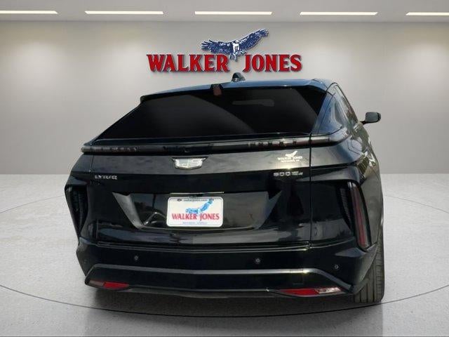 2024 Cadillac LYRIQ Sport 3