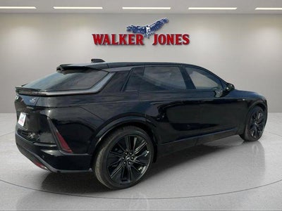 2024 Cadillac LYRIQ Sport 3