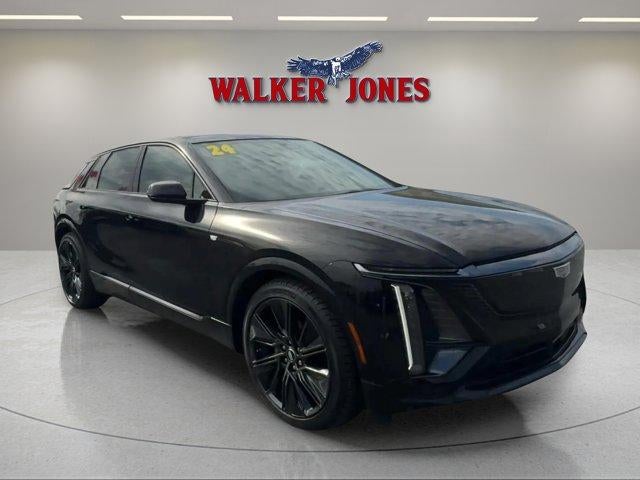 2024 Cadillac LYRIQ Sport 3