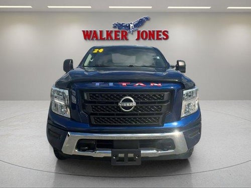 2024 Nissan Titan SV