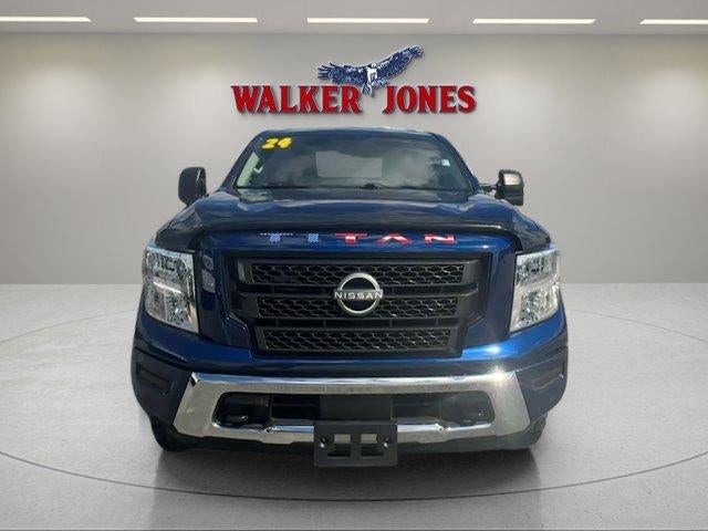 2024 Nissan Titan SV