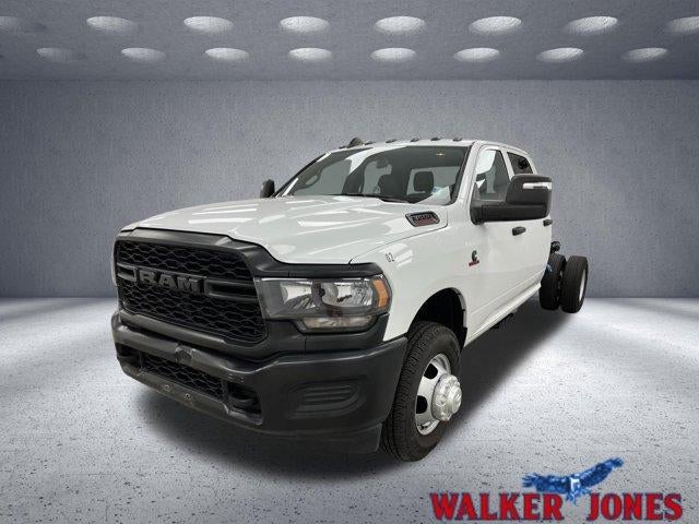 2024 RAM 3500 Chassis Cab Tradesman