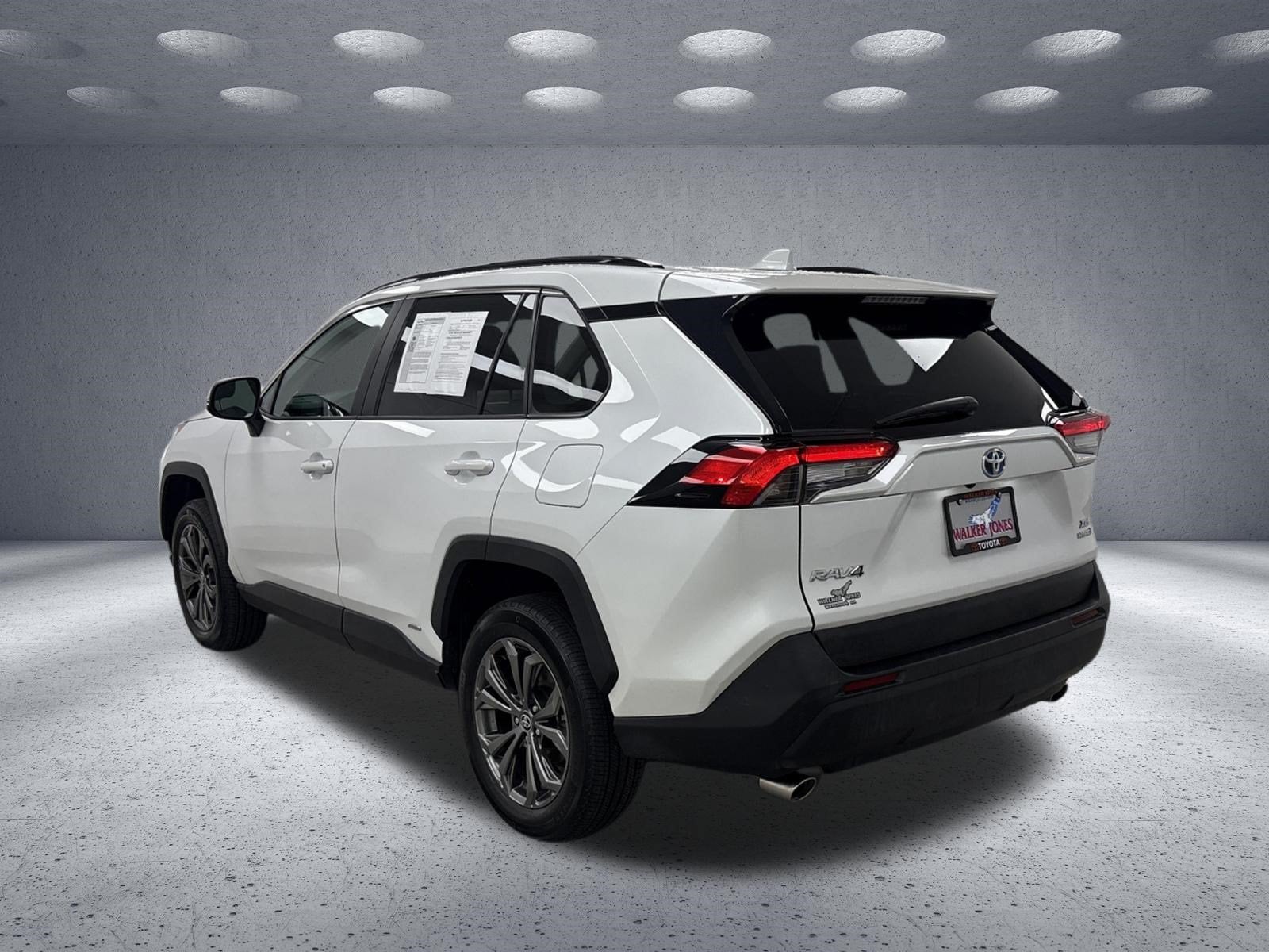 2024 Toyota RAV4 Hybrid XLE Premium