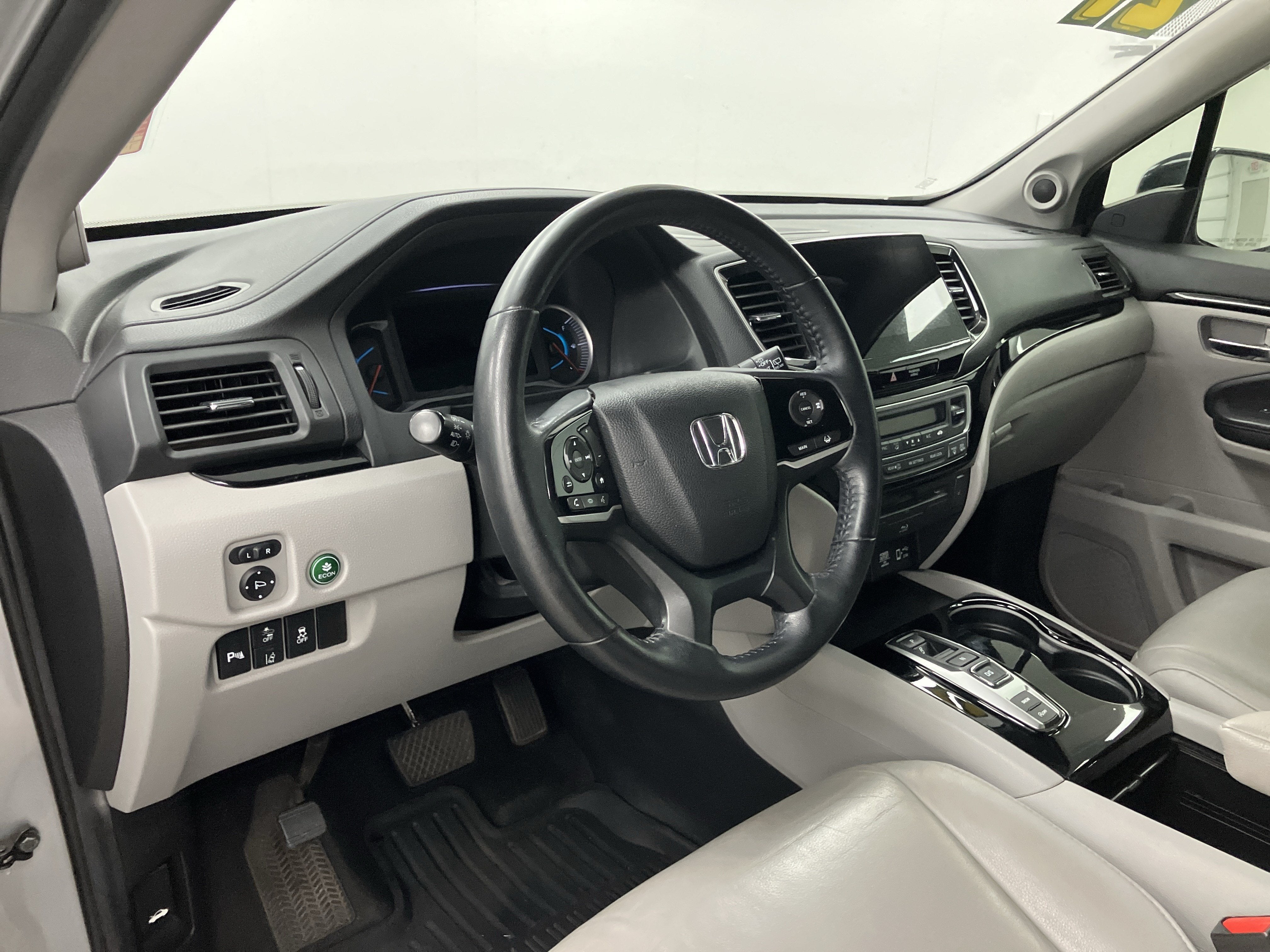 2021 Honda Pilot Touring 7-Passenger