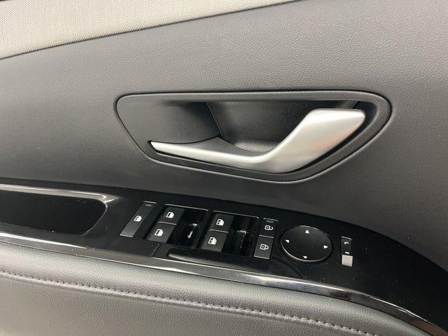 2025 Hyundai Santa Cruz SEL Activity
