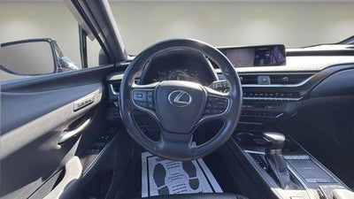 2022 Lexus UX UX 250h Luxury