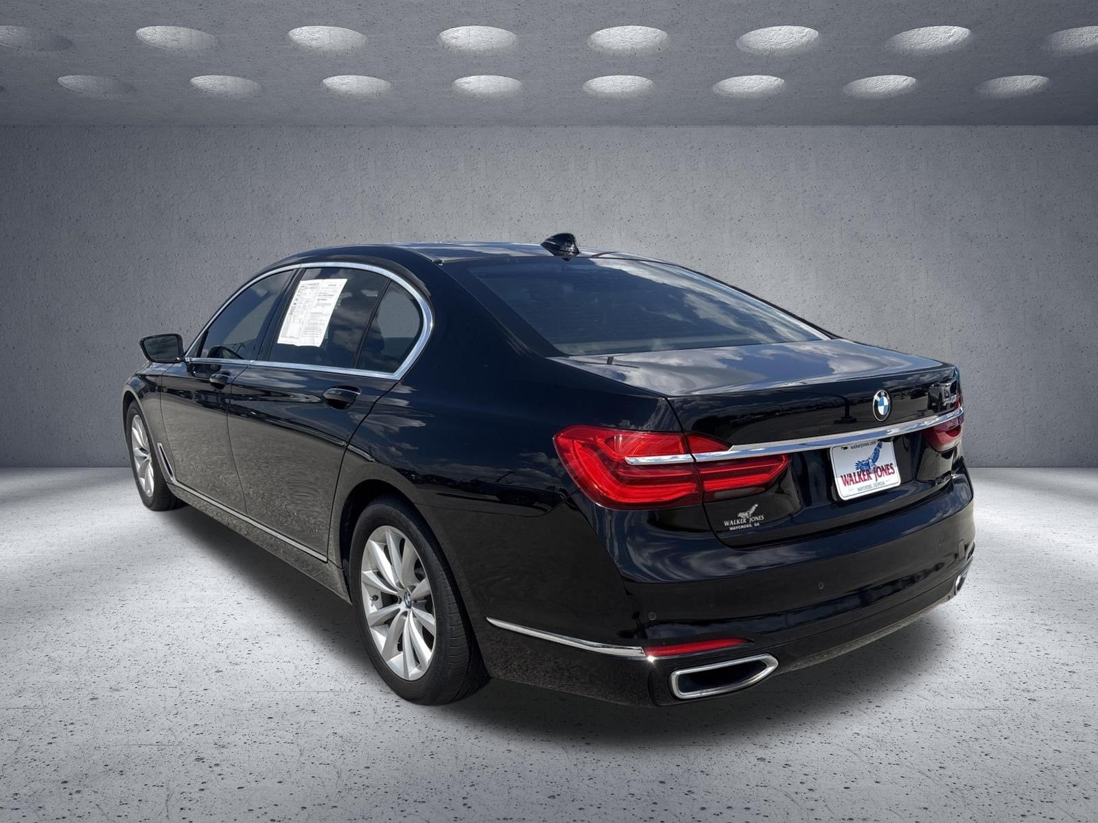2019 BMW 7 Series 740i